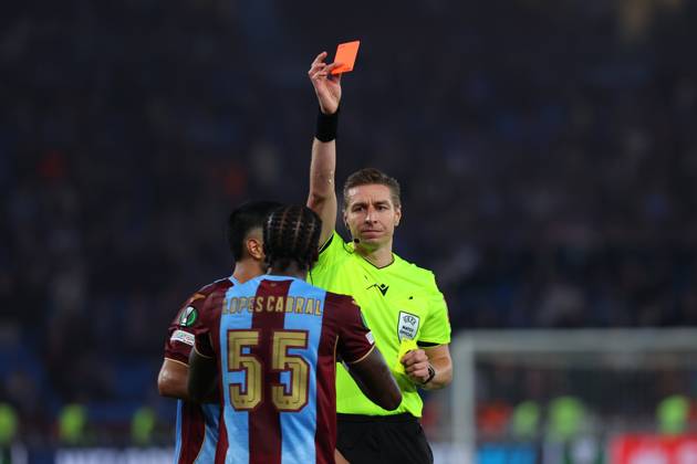 Trabzonspor v Hearts - UEFA Conference League TRABZON, TURKIYE - OCTOBER 22: Sidny Lopes Cabral of Trabzonspor receives red card during UEFA Conference League week 2 football match between Trabzonspor and Hearts at Papara Park in Trabzon, Turkiye on October 22, 2026. Hasan Tascan Anadolu Trabzon Turkey. Editorial use only. Please get in touch for any other usage.  Copyright: x2026xAnadoluxHasanxTaÅücanx