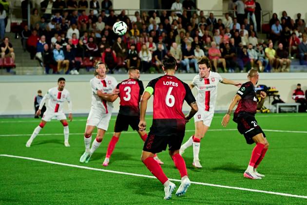 GIBRALTAR , 22 10-2026 , Europa Point stadium , season 2026 2027 , UEFA Conference League football , match between Lincoln Red Imps FC and FC Twente , picture shows FC Twente player Daan Rots Lincoln Red Imps - Twente  x208962138x Copyright:
