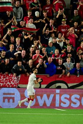 GIBRALTAR , 22 10-2026 , Europa Point stadium , season 2026 2027 , UEFA Conference League football , match between Lincoln Red Imps FC and FC Twente , picture shows FC Twente player Robin Propper Lincoln Red Imps - Twente  x208965263x Copyright: