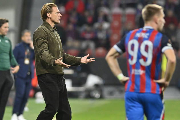 Fotball UEFA Europa League 3rd round match: Viktoria Plzen vs Levski Sofia in Pilsen, Czech Republic, October 22, 2026. Radoslav Kovac, coach of FC Viktora Plzen. (CTKxPhoto MiroslavxChaloupka) CTKPhotoP2026102210681  CTKPhotoP2026102210681