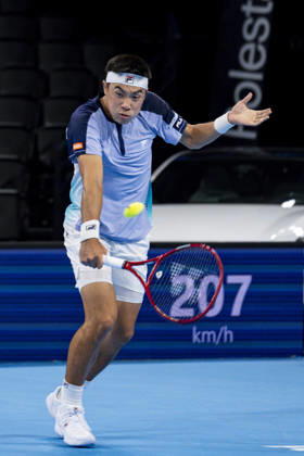 TENNIS : ATP, Tennis Herren 250 - Grand Prix Tennis AURA - Decines (France) 22 10 2026 Brandon Nakashima qualifies for the quarterfinals during the tournament of the Auvergne Rhône-Alpes Grand Prix at the LDLC Arena in Décines on October 22, 2026. Photo Sandrine Thesillat PsNewZ  Copyright: xSandrinexTHESILLATx
