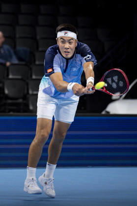 TENNIS : ATP, Tennis Herren 250 - Grand Prix Tennis AURA - Decines (France) 22 10 2026 Brandon Nakashima qualifies for the quarterfinals during the tournament of the Auvergne Rhône-Alpes Grand Prix at the LDLC Arena in Décines on October 22, 2026. Photo Sandrine Thesillat PsNewZ  Copyright: xSandrinexTHESILLATx