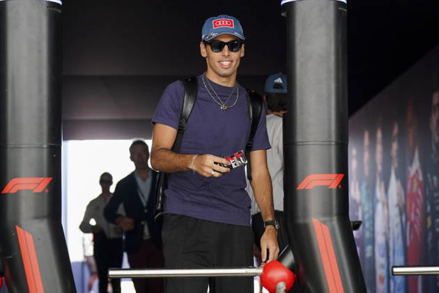 FORMULA 1 UNITED STATES GRAND PRIX 2026 Gabriel Bortoleto (BRA) 5 Audi F1 Team arriving during the Formula 1 MSC Cruises United States Grand Prix 2026, Round 18 of the 2026 Formula 1 World Championship, WM, Weltmeisterschaft from 23rd - 25th October 2026 at the Circuit of the Americas, Austin, United States. Credit: Robbie Hoad Every Second Media Editorial use only. All images are copyright Every Second Media Limited. No images may be reproduced without prior permission. Copyright: xIMAGO EveryxSecondxMediax ESM-2246-0060 RobbiexHoadx xEveryxSecondxMediax