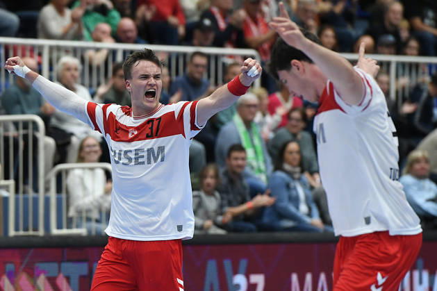 Handball Bundesliga, Matchday 8: TuSEM Essen vs. TV Emsdetten on October 19, 2026, at Sportpark Am Hallo in Essen; Max Neuhaus of Essen celebrates xRx