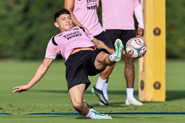 FORT LAUDERDALE, FL - OCTOBER 23: Inter Miami CF midfielder David Ayala (22) is seen during an Inter Miami Training Session at Florida Blue Training Center on October 23, 2026 in Fort Lauderdale, Florida. (Photo by Chris Arjoon Icon Sportswire) SOCCER: OCT 23 Inter Miami CF Training EDITORIAL USE ONLY Icon2610230000013