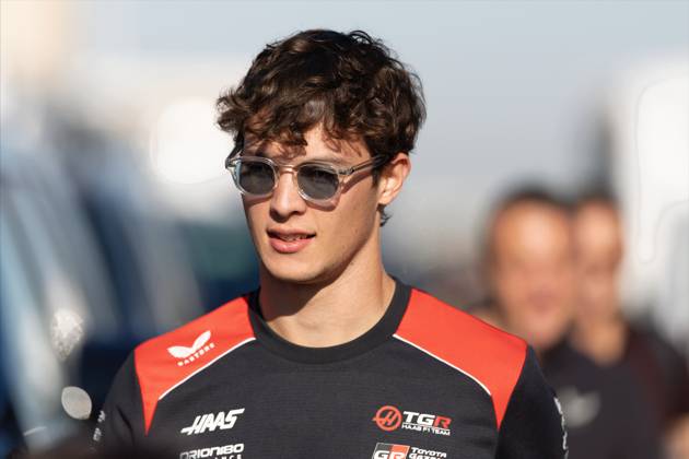 RECORD DATE NOT STATED 23rd October 2026; Circuit of the Americas, Austin, United States; Formula 1, United States Grand Prix, Free Practice Day; Oscar Piastri (81) of Australia and McLaren Mastercard F1 Team enters the paddock BobxKupbens