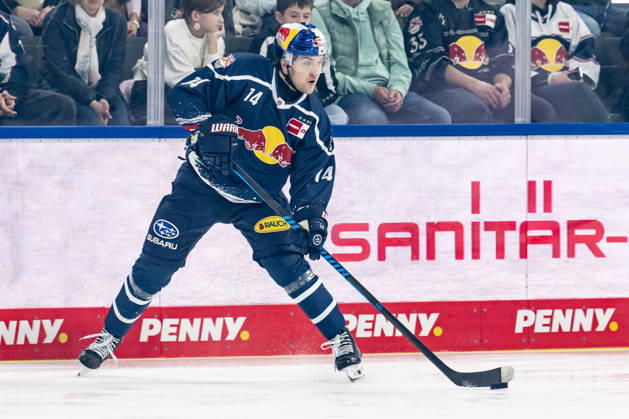 Luis Becker, EHC Red Bull Munich, 14 (GER), EHC Red Bull Munich vs. Iserlohn Roosters, DEL, 2026–2027 season, Matchday 11, October 23, 2026. Photo: HMB Media, Franz Feiner Copyright: HMBxMedia FranzxFeiner