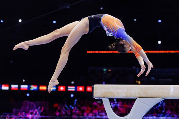 ROTTERDAM - Naomi Visser (NED) during the all-around final at the World Gymnastics Championships in Ahoy Rotterdam. IRIS VAN DEN BROEK ANP xVIxANPxSportx xxANPxIVx 573389386 originalFilename: 573389386