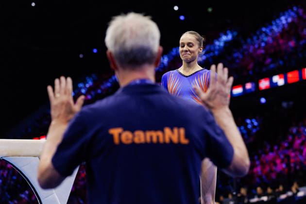 ROTTERDAM - Naomi Visser (NED) during the all-around final at the World Gymnastics Championships in Ahoy Rotterdam. IRIS VAN DEN BROEK ANP xVIxANPxSportx xxANPxIVx 573390067 originalFilename: 573390067