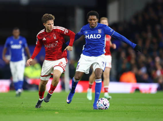 Ipswich, England, 23rd October 2026. James McAtee of Nottingham Forest (l) tussle with Jaden Philogene-Bidace of Ipswich Town (r) during the Ipswich Town vs Nottingham Forest Premier League match at Portman Road, Ipswich. Picture credit should read: Paul Terry Sportimage EDITORIAL USE ONLY. No use with unauthorised audio, video, data, fixture lists, club league logos or live services. Online in-match use limited to 120 images, no video emulation. No use in betting, games or single club league player publications. SPI_009_PT_Ipswich_Forest SPI-5093-0010