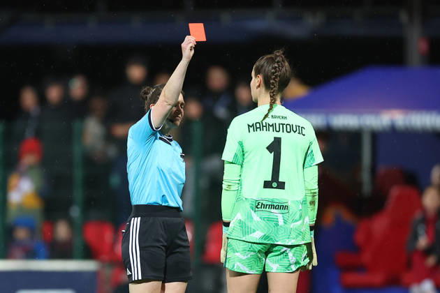 Football, Women’s Football, Bundesliga 1, FC Bayern Munich, goalkeeper Ena Mahmutovic suspended for one match following a red card – archive footage