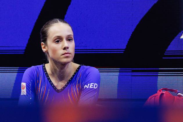 ROTTERDAM - Naomi Visser (NED) during the all-around final at the World Gymnastics Championships in Ahoy Rotterdam. IRIS VAN DEN BROEK ANP xVIxANPxSportx xxANPxIVx 573392924 originalFilename: 573392924