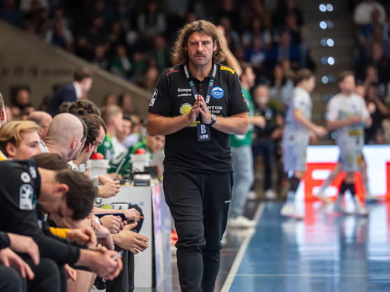 Sebastian Hinze, Head Coach of ThSV Eisenach, Frisch Auf Goeppingen vs. ThSV Eisenach, Handball, 1st Bundesliga, Men, 2026–2027 Season, October 23, 2026, Frisch Auf Göppingen vs. ThSV Eisenach, Handball, 1st Bundesliga, Men, 2026–2027 season, October 23, 2026, Göppingen Copyright: xEibner-Pressefoto MichaelxSchmidx EP_MST