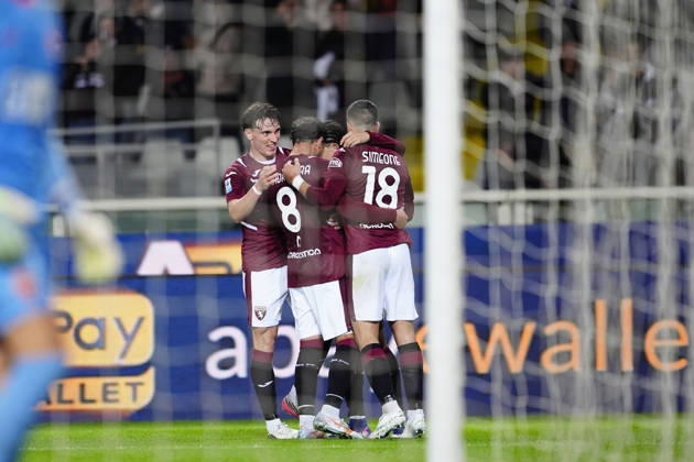 Torino s Kian Fitz-Jim celebrates after scoring the opening goal for his team 1-0 during the Serie A soccer match between Torino FC and AC Monza at the Stadio Olimpico Grande Torino in Turin, Italy - October 23, 2026. - Soccer  Copyright: xFabioxFerrari LaPressex