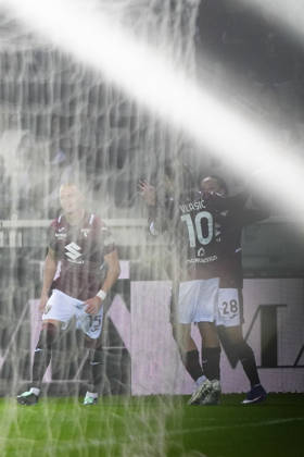 Torino s Kian Fitz-Jim celebrates after scoring the opening goal for his team 1-0 during the Serie A soccer match between Torino FC and AC Monza at the Stadio Olimpico Grande Torino in Turin, Italy - October 23, 2026. - Soccer  Copyright: xFabioxFerrari LaPressex