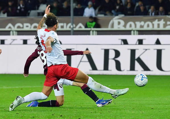 October 23, 2026, Turin, Italy: Torino s Kian Fitz-Jim scores the gol (1-0) during the italian Serie A soccer match Torino FC vs AC Monza at the Olimpico Grande Torino Stadium stadium in Turin, italy, 23 october 2026 ANSA ALESSANDRO DI MARCO. Serie A: Torino FC Vs AC Monza  - ZUMAa110 20261023_zaf_a110_036 Copyright: xAlessandroxDixMarcox