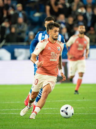 ESP LaLiga EA Sports: Deportivo Alavés vs. Málaga CF — David Larrubia of Málaga during the LaLiga EA Sports match between Deportivo Alavés and Málaga CF, played at Mendizorroza Stadium in Vitoria-Gasteiz on October 23, 2026, in Spain. VITORIA-GASTEIZ, Spain. Soccer Copyright: xAgenciaxLOFx
