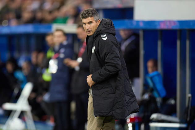 October 23, 2026, Vitoria, Alaba, Spain: Juan Francisco Funes, head coach of Malaga CF, looks on during the LaLiga EA Sports match between Deportivo Alaves and Malaga CF at Mendizorrotza on October 23, 2026, in Vitoria, Spain. Vitoria Spain - ZUMAa181 20261023_zaa_a181_023 Copyright: xRicardoxLarreinax