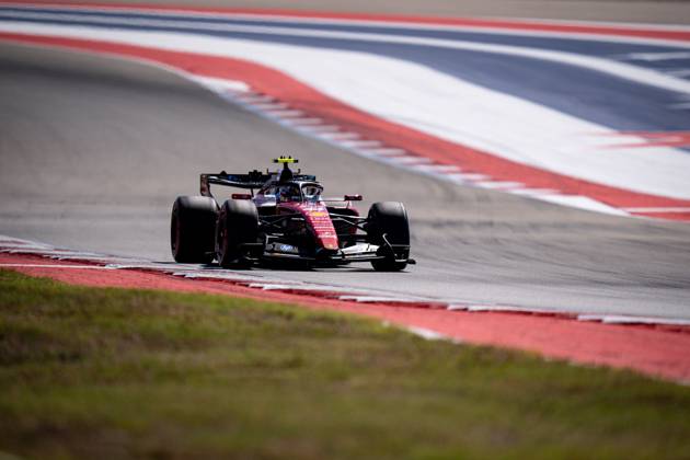 October 23, 2026, Austin, United States: Lewis Hamilton (GBR) (Scuderia Ferrari HP) during free practice 1 of the Formula 1 United States Grand Prix 2026 at the Circuit of the Americas. Austin United States - ZUMAs197 20261023_aaa_s197_237 Copyright: xLucaxMartinix