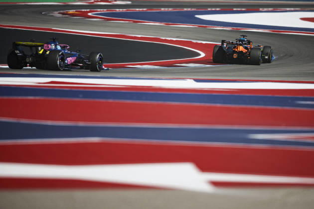 F1 - UNITED STATES GRAND PRIX 2026 81 PIASTRI Oscar (aus), McLaren F1 Team MCL40, action during the 2026 Formula 1 United States Grand Prix, 18th round of the 2026 Formula One World Championship, WM, Weltmeisterschaft from October 23 to 25, 2026 on the Circuit of the America, in Austin, Texas, United States of America - AustinUnited States  Copyright: xXavixBonillax