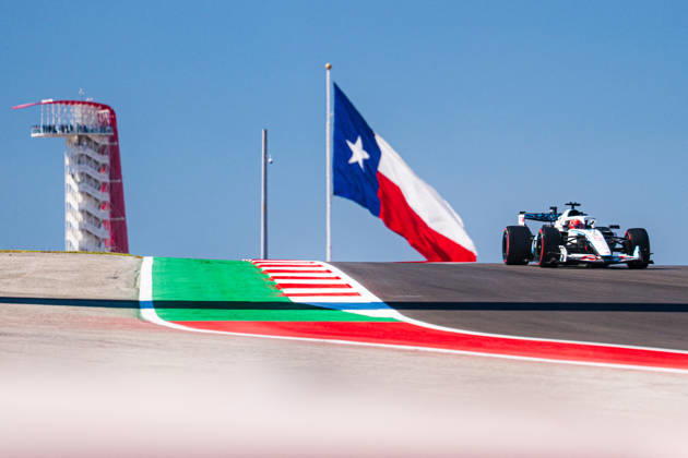 United States Grand Prix - Practice Day 1 ESTEBAN OCON 31 (FRA) of TGR Haas F1 Team (Haas VF-26) with the Texas Flag in the background on Friday during the Formula 1 United States Grand Prix 2026 at Circuit of The Americas in Austin, Texas, United States, on October 23, 2026. Photo by Antoine LAPEYRE Reveries Agency via ABACAPRESS.COM Austin United States  Copyright: xAntoinexLapeyre ReveriesxAgency ABACAx