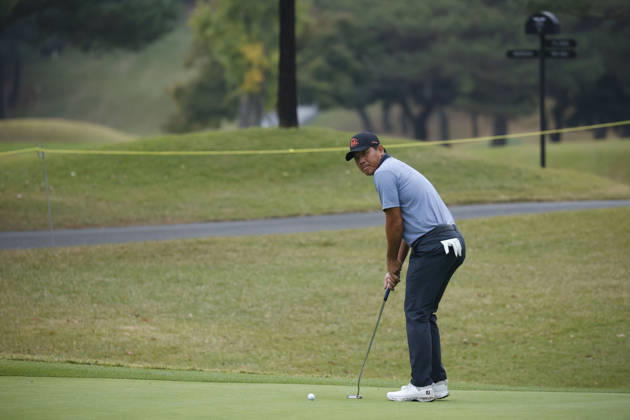 October 24, 2026, Cheonan, Chungnam, SOUTH KOREA: Oct 24, 2026-Cheonan, South Korea-Ashun WU of China action on 17th green during a DP World Tour Genesis Championship at Woo Jeong hills CC in Cheonan, South Korea. Cheonan SOUTH KOREA - ZUMAr168 20261024_aap_r168_024 Copyright: xRyuxSeung-Ilx