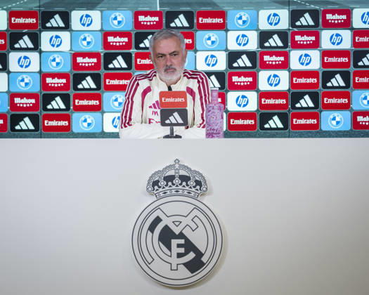 Real Madrid Training Session and press conference, PK, Pressekonferenz Jose Mourinho, Head Coach of Real Madrid, speaks during a press conference ahead of the LaLiga EA Sports match against FC Barcelona, Barca at Ciudad Real Madrid on October 24, 2026 in Valdebebas, Spain. Valdebebas Ciudad Real Madrid Madrid Spain Copyright: xAlbertoxGardinx AGardin_20261024_Rea_Mad_Pc_0039