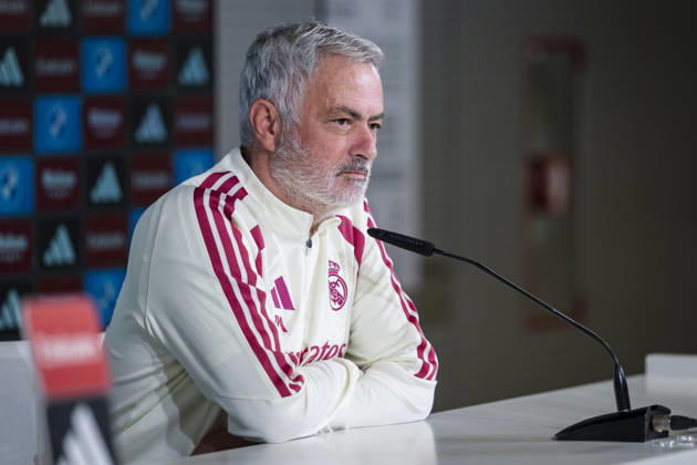 Real Madrid Training Session and press conference, PK, Pressekonferenz Jose Mourinho, Head Coach of Real Madrid, speaks during a press conference ahead of the LaLiga EA Sports match against FC Barcelona, Barca at Ciudad Real Madrid on October 24, 2026 in Valdebebas, Spain. Valdebebas Ciudad Real Madrid Madrid Spain Copyright: xAlbertoxGardinx AGardin_20261024_Rea_Mad_Pc_0073
