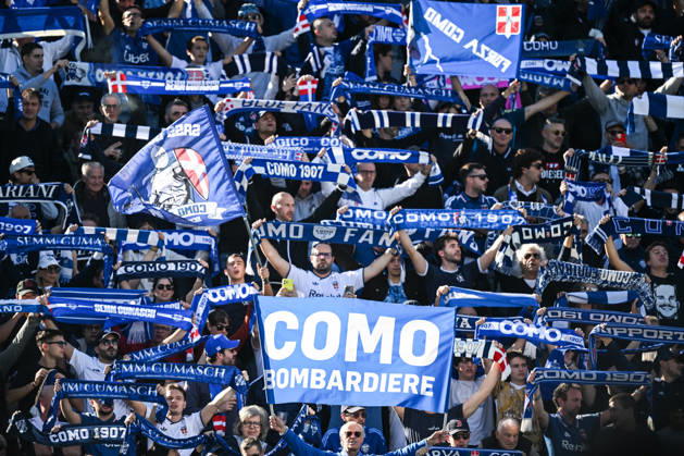 Como Calcio supporters during the Serie A soccer match between Como Calcio and Sassuolo FC at the Giuseppe Sinigaglia stadium in Como, north Italy - October 24, 2026 - Soccer.  Copyright: xTizianoxBallabio LaPressex