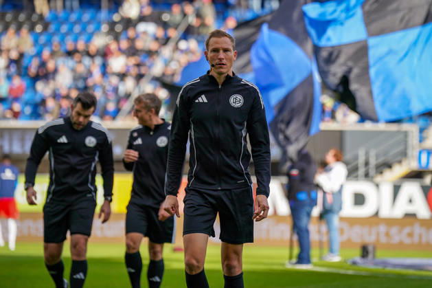 German Soccer Bundesliga 2026–2027, Matchday 7: SC Paderborn vs. Hamburger SV at Home Deluxe Arena, Paderborn; Referee: Martin Petersen (Stuttgart) Copyright: xJOERANxSTEINSIEKx
