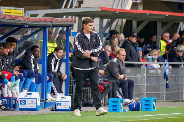 German Soccer Bundesliga 2026–2027, Matchday 7: SC Paderborn vs. Hamburger SV at Home Deluxe Arena in Paderborn; Merlin Polzin, Coach, Hamburger SV Copyright: xJOERANxSTEINSIEKx