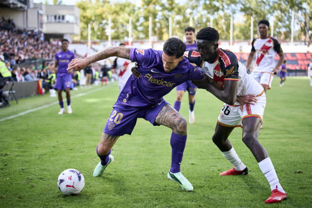 October 24, 2026, Madrid, Madrid, Spain: Tete Morente of Elche CF and Gnangoro Bouare of Rayo Vallecano in action during the Spanish League, LaLiga EA Sports, football match played between Rayo Vallecano and Elche CF at Vallecas stadium on October 24, 2026, in Madrid, Spain. Rayo Vallecano V Elche CF - LaLiga EA Sports  - ZUMAa181 20261024_zaa_a181_157 Copyright: xAngelxPerezxMecax
