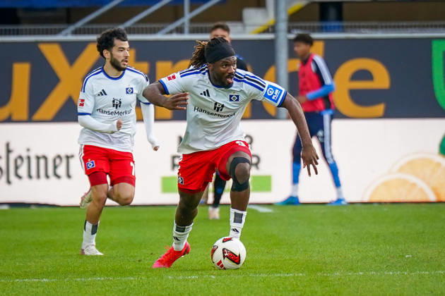 German Soccer Bundesliga 2026–2027, Matchday 7: SC Paderborn vs. Hamburger SV at Home Deluxe Arena in Paderborn—Terem Moffi, Hamburger SV, 9 on the ball Copyright: xJOERANxSTEINSIEKx