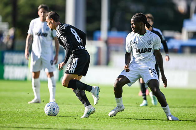 Maxence Caqueret of Como Calcio in action during the Serie A soccer match between Como Calcio and Sassuolo FC at the Giuseppe Sinigaglia stadium in Como, north Italy - October 24, 2026 - Soccer.  Copyright: xTizianoxBallabio LaPressex