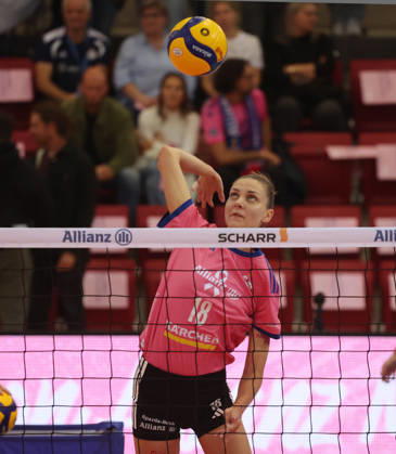 Stuttgart, DEKRA Bundesliga Volleyball: Allianz MTV Stuttgart vs. VfB Suhl LOTTO Thüringen, Viktoriia Mostsitska (Stgt)