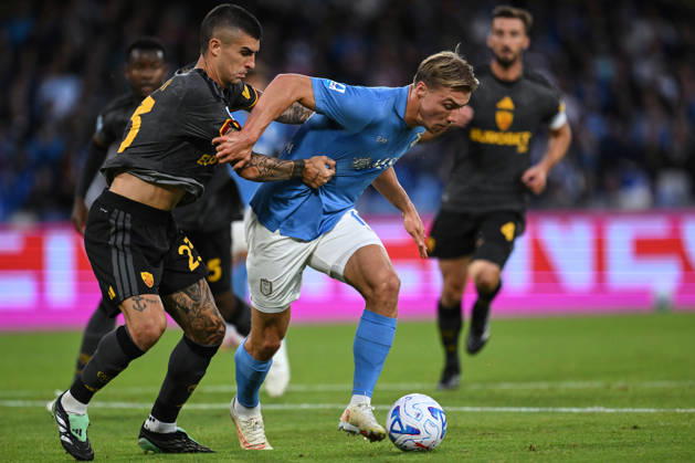 Ci Napoli 24 10 2026 - campionato di calcio serie A Napoli-Roma foto Carmelo Imbesi Image nella foto: Rasmus Hojlund-Gianluca Mancini 