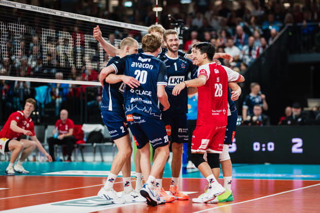 VBL SVG Lüneburg vs. SV Warnemünde, October 24, 2026 SVG Lüneburg celebrates, Shane Holdaway 1, SVG Lüneburg Volleyball, Bundesliga, Matchday 2, SVG Lüneburg vs. SV Warnemünde on October 24, 2026, at the LKH Arena, Lüneburg Copyright: xBEAUTIFULxSPORTS Tonhäuserx