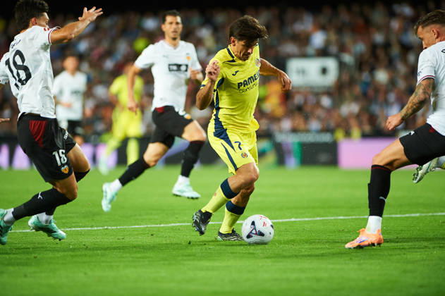 Gerard Moreno of Villarreal CF during the LaLiga EA Sports match between Valencia CF and Villarreal CF at Mestalla on October 24, 2026, in Valencia, Spain