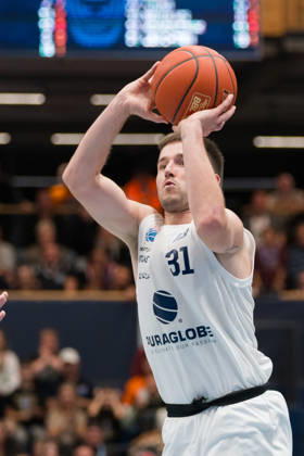 Spencer Reaves MBC, 31, Syntainics MBC vs. Rostock Seawolves, BBL, Men s Basketball 1st Bundesliga, Matchday 6 of the 2026–27 season, October 24, 2026, Weißenfels Stadthalle, Saxony-Anhalt, Germany