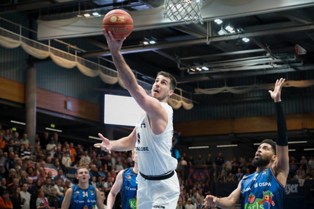 Jure Planinic MBC, 44, Syntainics MBC vs. Rostock Seawolves, BBL, Men s Basketball 1st Bundesliga, Matchday 6 of the 2026–27 season, October 24, 2026, Weißenfels Stadthalle, Saxony-Anhalt, Germany