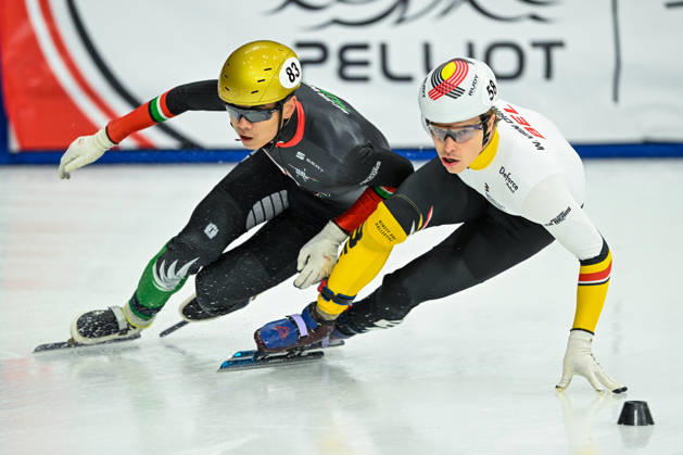 2026-10-24 World Tour 1 VANCOUVER, CAN - OCTOBER 24: David Wu Jia Wei of Hungary and Warre van Damme of Belgium during World Tour 1 at Pacific Coliseum on October 24, 2026 in Vancouver, Can. Vancouver Pacific Coliseum Can Content not available for redistribution in The Netherlands directly or indirectly through any third parties. Copyright: xDavidxKirouacx
