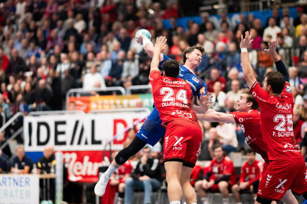 Mex Raguse of HBW Balingen Weilstetten, No. 6, taking a shot, HBW Balingen Weilstetten vs. MT Melsungen (GER), Opel 1 Handball Bundesliga, Championship, Matchday 10, 2026–2027 Season, October 24, 2026, Eibner Press Photo by Andreas Ulmer, HBW Balingen Weilstetten vs. MT Melsungen GER, Opel 1 Handball Bundesliga, Championship, Matchday 10, 2026–2027 Season, October 24, 2026, Balingen Copyright: xEibner-Pressefoto AndreasxUlmerx EP_AUR
