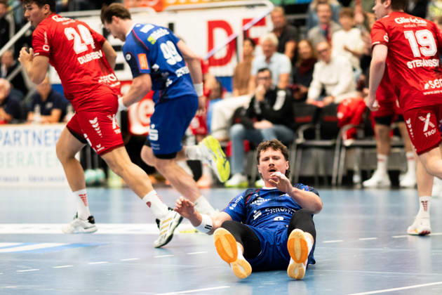 Mex Raguse, HBW Balingen Weilstetten, 06, would have liked the 7-meter throw, HBW Balingen Weilstetten vs. MT Melsungen GER, Opel 1 Handball Bundesliga, Championship, Matchday 10, 2026–2027 season, October 24, 2026, Eibner Press Photo: Andreas Ulmer, HBW Balingen Weilstetten vs. MT Melsungen GER, Opel 1 Handball Bundesliga, Championship, Matchday 10, 2026–2027 Season, October 24, 2026, Balingen Copyright: xEibner-Pressefoto AndreasxUlmerx EP_AUR