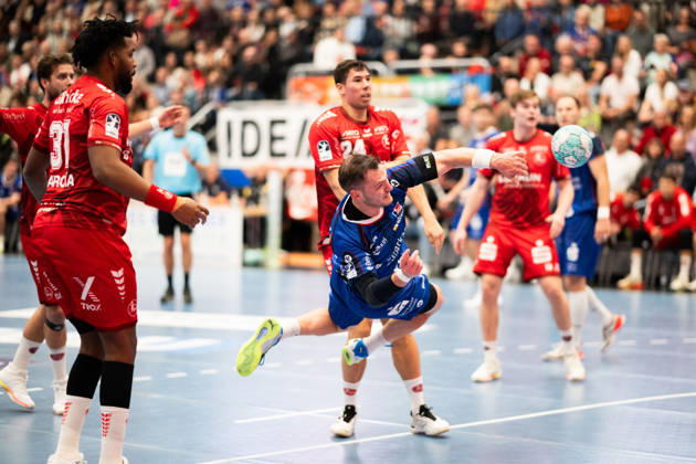 Merlin Fuss of HBW Balingen Weilstetten, No. 13, taking a shot, HBW Balingen Weilstetten vs. MT Melsungen (GER), Opel 1 Handball Bundesliga, Championship, Matchday 10, 2026–2027 Season, October 24, 2026, Eibner Press Photo: Andreas Ulmer, HBW Balingen Weilstetten vs. MT Melsungen GER, Opel 1 Handball Bundesliga, Championship, Matchday 10, 2026–2027 Season, October 24, 2026, Balingen Copyright: xEibner-Pressefoto AndreasxUlmerx EP_AUR