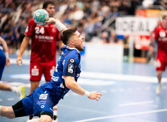 Elias Fuegel, HBW Balingen Weilstetten, 24, at the circle, HBW Balingen Weilstetten vs. MT Melsungen (GER), Opel 1 Handball Bundesliga, Championship, Matchday 10, 2026–2027 Season, October 24, 2026, Eibner Press Photo: Andreas Ulmer, HBW Balingen Weilstetten vs. MT Melsungen GER, Opel 1 Handball Bundesliga, Championship, Matchday 10, 2026–2027 season, October 24, 2026, Balingen Copyright: xEibner-Pressefoto AndreasxUlmerx EP_AUR