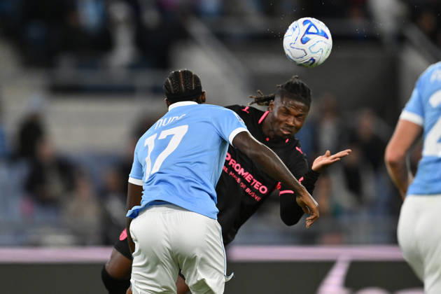 IPA90128628 - Nuno Tavares of S.S. Lazio and El Bilal Toure of Parma Calcio 1913 are in action during Matchday 8 of the Serie A Championship between S.S. Lazio and Parma Calcio 1913 at the Olympic Stadium on October 24, 2026, in Rome, Italy.  Copyright: xDomenicoxCippitelli IPAxSportx xx IPA90128628 IPA90128628