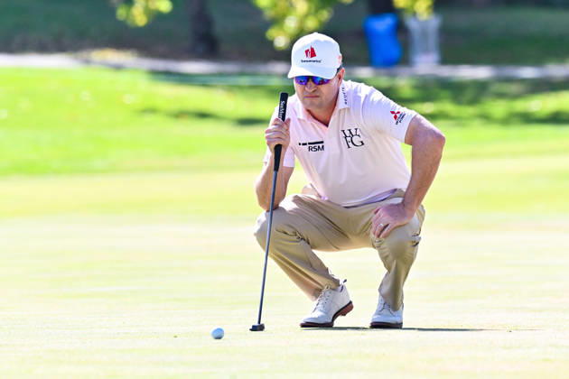 ST. LOUIS , MO - OCTOBER 24: Paul Stankowski of the United States lines up his putt on the forth green during the second round of the PGA, Golf Herren TOUR Champions Stifel Charity Classic on Saturday October 24th, 2026 at Norwood Hills Country Club in St. Louis, MO (Photo by Rick Ulreich Icon Sportswire) GOLF: OCT 24 PGA TOUR Champions Stifel Charity Classic EDITORIAL USE ONLY Icon5844226