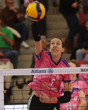 Stuttgart, DEKRA Bundesliga Volleyball: Allianz MTV Stuttgart vs. VfB Suhl LOTTO Thüringen, Lydia Grote (Stgt)