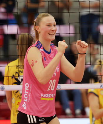 Stuttgart, DEKRA Bundesliga Volleyball: Allianz MTV Stuttgart vs. VfB Suhl LOTTO Thüringen, Marie Steinhilber, Stuttgart