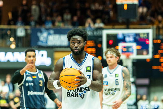 Dylan Addae Wusu, Hakro Merlins Crailsheim, No. 7 at the free-throw line, GER, Hakro Merlins Crailsheim vs. Eisbären Bremerhaven, Basketball, 2nd Basketball Bundesliga ProA, Men s, Matchday 6, 2026–2027 Season, October 24, 2026, GER, Hakro Merlins Crailsheim vs. Eisbären Bremerhaven, Basketball, 2nd Basketball Bundesliga ProA, Men, Matchday 6, 2026–2027 season, October 24, 2026, Ilshofen Copyright: xEibner-Pressefoto ChristianxLangx EP_CLG